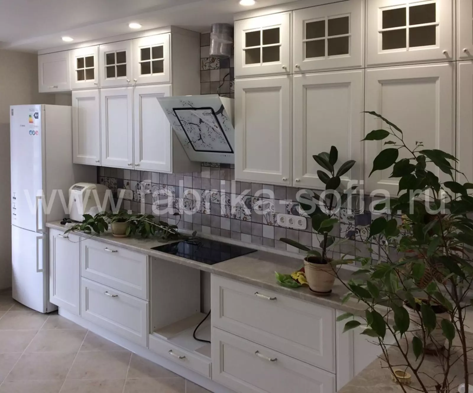 Современная кухня в классическом стиле от производителя