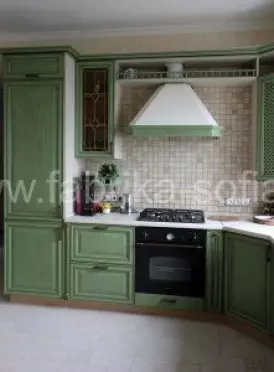 Современная угловая кухня под заказ в Краснодаре