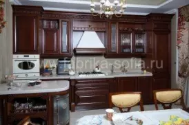 Кухня в изысканном итальянском стиле на заказ в Краснодаре