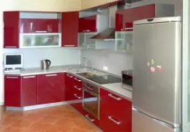 Угловая кухня в стиле модерн