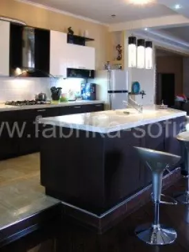 Купить современную кухню в стиле модерн